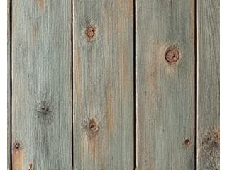 Amostra de madeira com acabamento pátina envelhecida, exibindo textura e cor envelhecidas